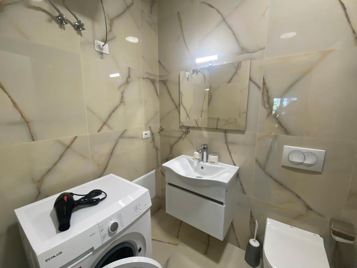 Brand New Apts Located At The City'S Main Square-100 Mbs Wifi Δυρράχιο Εξωτερικό φωτογραφία